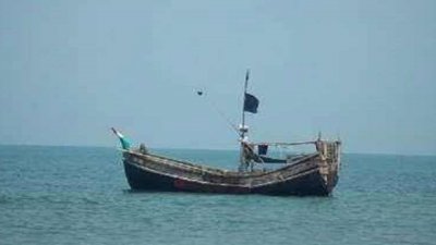 বঙ্গোপসাগরে মাছ ধরা ট্রলার (ফাইল ছবি)