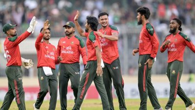 পাকিস্তানের বিপক্ষে আজ দ্বিতীয় টি-টোয়েন্টি খেলবে বাংলাদেশ।