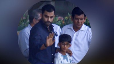 মিরপুরে ছেলেকে নিয়ে আসেন তামিম (ছবি: সংগৃহীত)