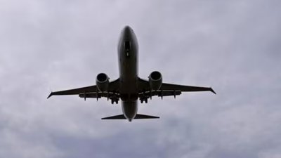 যাত্রীবাহী উড়োজাহাজের প্রতীকী ছবি