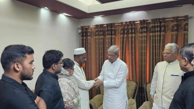 তৌকির ইসলাম-এর পরিবারের সঙ্গে বিএনপির প্রতিনিধি দল