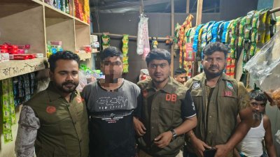 গ্রেফতার ইস্কান্দার আলী জনি