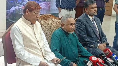 ব্রিফ করেন জামায়াত নেতা ডা. তাহের
