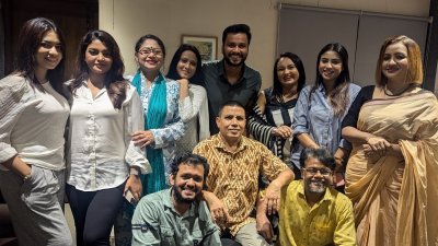 টিম ‘নোয়াখালী এক্সপ্রেস’