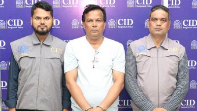গ্রেফতার ওয়াসিউর রহমান