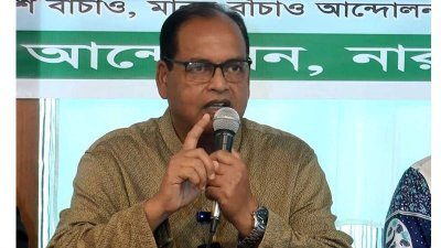 কথা বলছেন শামসুজ্জামান দুদু