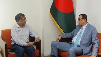 শিক্ষা উপদেষ্টার সঙ্গে সাক্ষাৎ করেন ফিলিস্তিনের রাষ্ট্রদূত