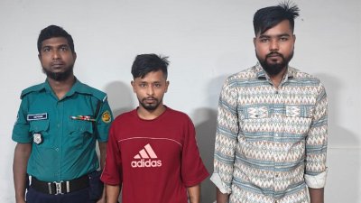 পুলিশের হেফাজতে গ্রেফতার দুই জন