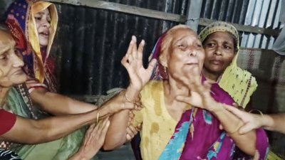 সাংবাদিক আসাদুজ্জামান তুহিনের মা