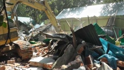 সদর উপজেলার ভবানীপুর এলাকায় এই অভিযান চালানো হয়