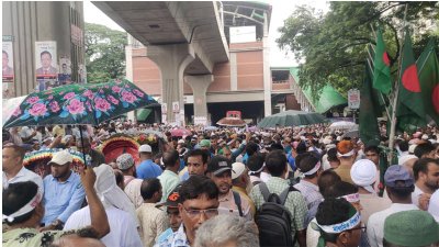 প্রেসক্লাবের সামনে এমপিওভুক্ত শিক্ষকদের সমাবেশ
