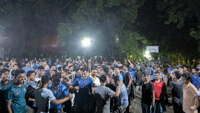 সাউন্ড বক্স বাজিয়ে শিক্ষার্থীদের উল্লাস