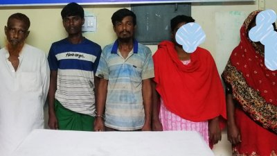 গ্রেফতার পাঁচ জন