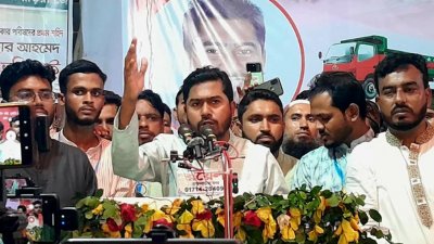 প্রধান অতিথির বক্তব্যে নুরুল হক নুর