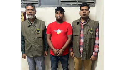 গ্রেফতার ভাগ্নে বিল্লাল