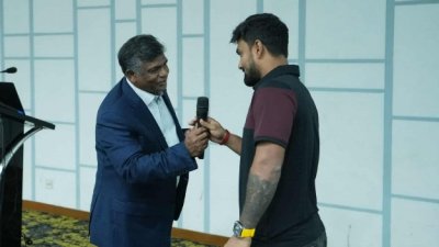 ক্রিকেটাররা নিজেদের মতামত জানিয়েছেন