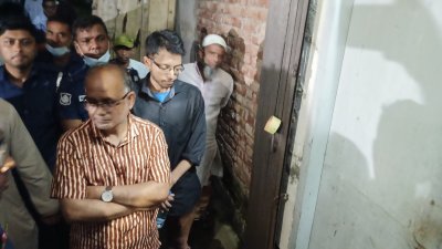 বিভুরঞ্জনের পরিবারের সদস্যরা