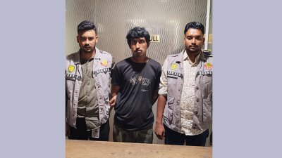 গ্রেফতারকৃত ছিনতাইকারী মো. রিপন