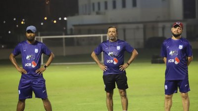 দলকে নিয়ে আশাবাদী কোচ
