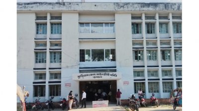 কুড়িগ্রাম জেলা আইনজীবী সমিতি ভবন