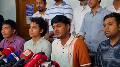 ছাত্রদলের প্যানেলের সংবাদ সম্মেলন