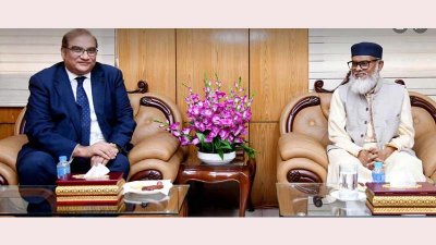 ধর্ম উপদেষ্টা ড. আ ফ ম খালিদ হোসেনের সঙ্গে সৌজন্য সাক্ষাৎ করেন পাকিস্তানের রাষ্ট্রদূত ইমরান হায়দার