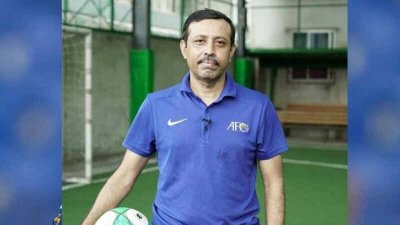 হাসপাতালে সাইফুল বারী টিটু।