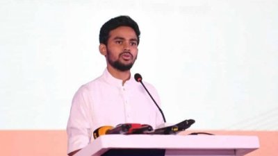 পল্লী উন্নয়ন ও সমবায় মন্ত্রণালয়ের উপদেষ্টা আসিফ মাহমুদ সজীব ভূঁইয়া