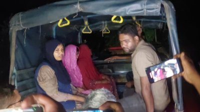 এ ঘটনায় চার জনকে গ্রেফতার করেছে পুলিশ