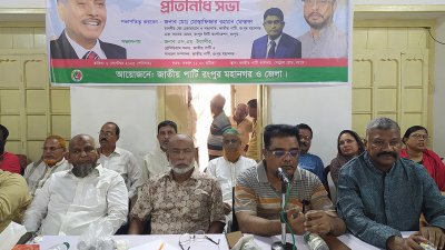 সাংবাদিকদের সঙ্গে মতবিনিময়কালে মোস্তাফিজার রহমান মোস্তফা
