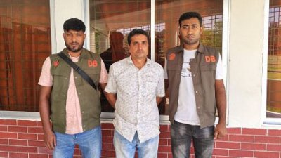 গ্রেফতার আব্দুস সামাদ