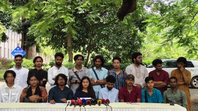 প্যানেল ঘোষণা করেন বৈষম্যবিরোধী ছাত্র আন্দোলনের রাবির সাবেক সমন্বয়ক মাহায়ের ইসলাম