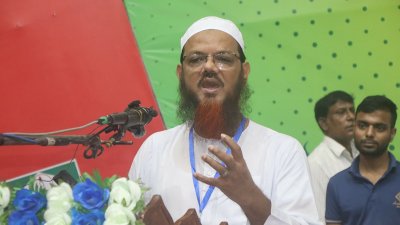 ইবির নবীন শিক্ষার্থীদের ক্যারিয়ার গাইডলাইন প্রোগ্রামে প্রধান অতিথি ছিলেন মুফতি সৈয়দ মোহাম্মদ ফয়জুল করিম