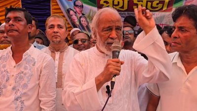 প্রধান অতিথির বক্তব্যে ড. আব্দুল মঈন খান
