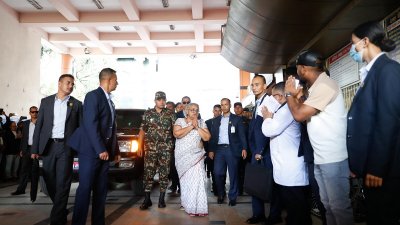 নেপালের অন্তর্বর্তী প্রধানমন্ত্রী সুশীলা কার্কি (ফাইল ছবি)।