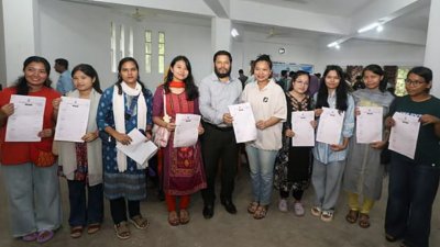 চট্টগ্রাম বিশ্ববিদ্যালয়ে হল সংসদ নির্বাচনে পূর্ণাঙ্গ প্যানেল ঘোষণা করেছেন পাহাড়ি ছাত্রীরা