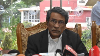 বৈঠকের সূচনা বক্তব্য রাখেন অধ্যাপক আলী রীয়াজ