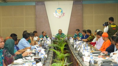 ডিএমপি সদরদপ্তরে আসন্ন শারদীয় দুর্গাপূজা উপলক্ষে আয়োজিত প্রস্তুতিমূলক সভায় শেখ মো. সাজ্জাত আলী/বাংলা ট্রিবিউন