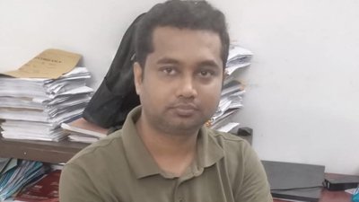 গ্রেফতার ছাত্রলীগ নেতা