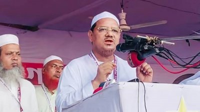 মঙ্গলবার বিকালে মাদারীপুর শহরের স্বাধীনতা চত্বরে সমাবেশে বক্তব্য দেন ইসলামী আন্দোলন বাংলাদেশের আমির মুফতি সৈয়দ মুহাম্মদ রেজাউল করীম