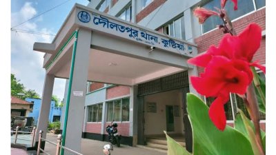 ডাকাতির সময় শিশুর গলায় অস্ত্র ঠেকিয়ে মাকে ধর্ষণ: গ্রেফতার ৩