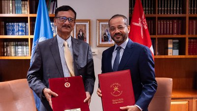 মো. তৌহিদ হোসেন ও সাইয়্যেদ বদর বিন হামাদ আলবুসাইদি