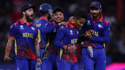 শারজায় ইতিহাস গড়েছে নেপাল।