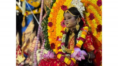 ঢাকার রামকৃষ্ণ মিশন ও মঠে ঐতিহ্যবাহী কুমারী পূজা