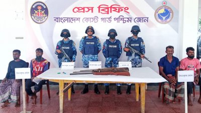উদ্ধার চার জেলে