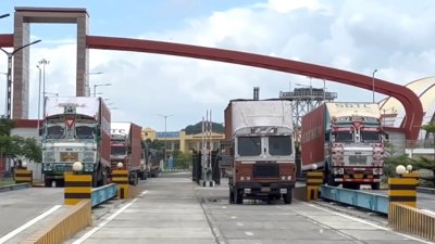 বেনাপোল বন্দর
