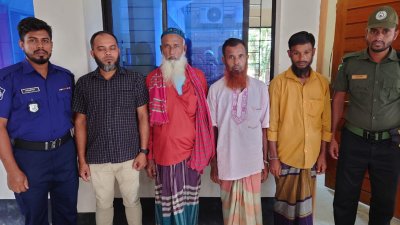 অভিযুক্ত তিন জেলে