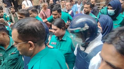 পুলিশের হেফাজতে দীপু মনি