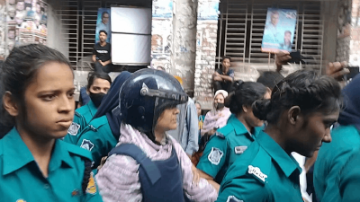 আদালত প্রাঙ্গনে তামান্না নুসরাত বুবলী