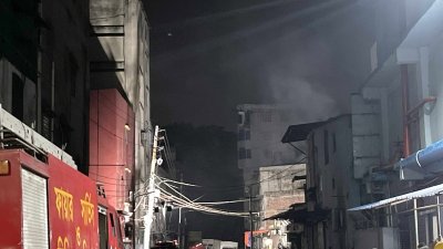 মিরপুর রূপনগর শিয়ালবাড়ি এলাকায় অগ্নিকাণ্ড
